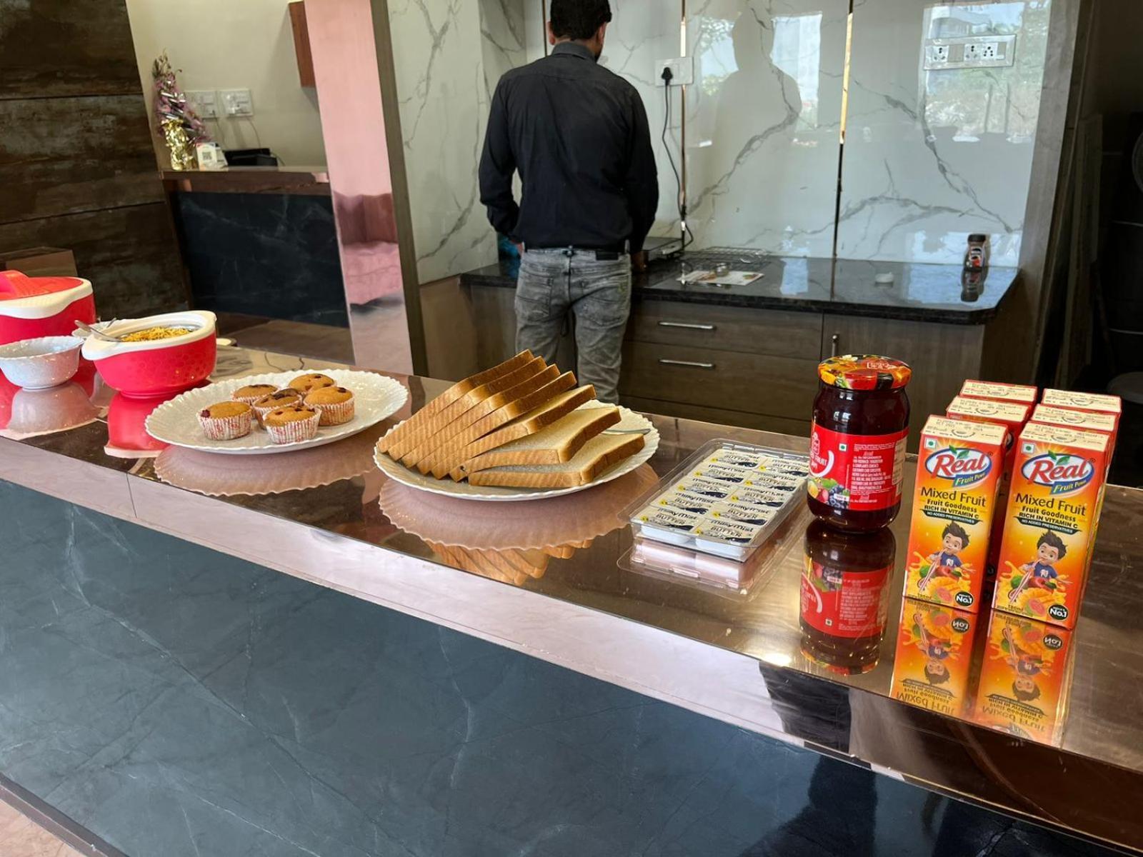Kasa Comfort Hotel Indore